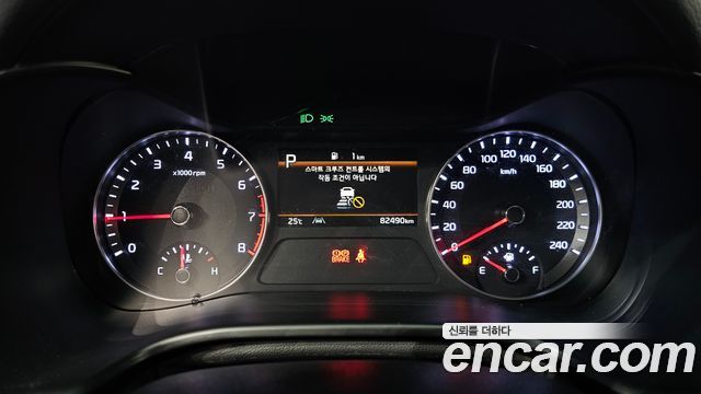 Kia K3 2022 — photo 11