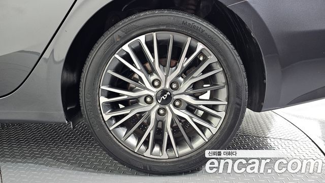 Kia K3 2022 — photo 7