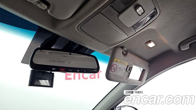 Kia K3 2022 — photo 31