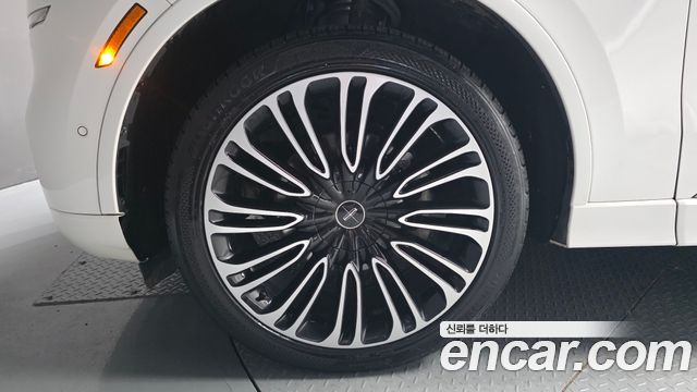 Lincoln Aviator 2023 — photo 5