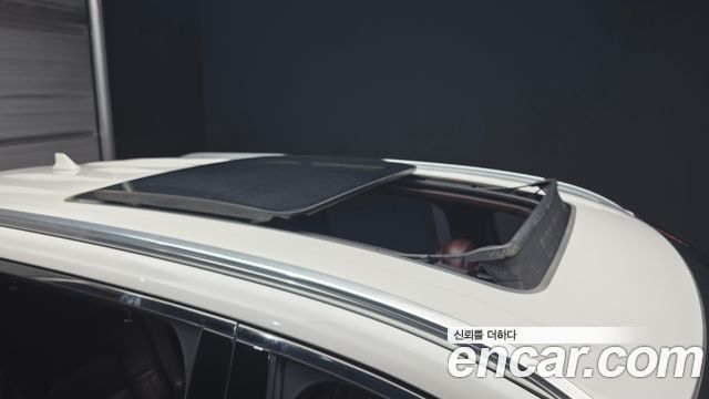 Lincoln Aviator 2023 — photo 29