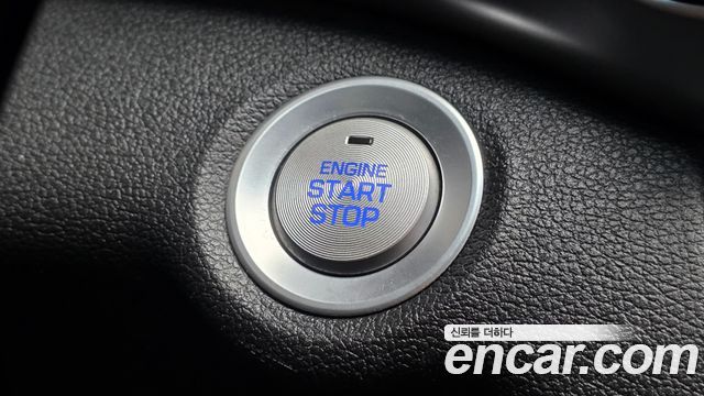 Hyundai AVANTE 2019 — photo 19