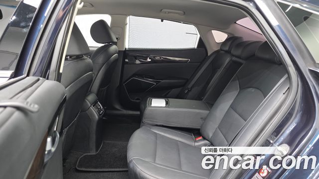 Kia K7 2018 — photo 18