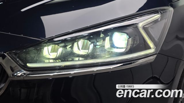 Kia K7 2018 — photo 8