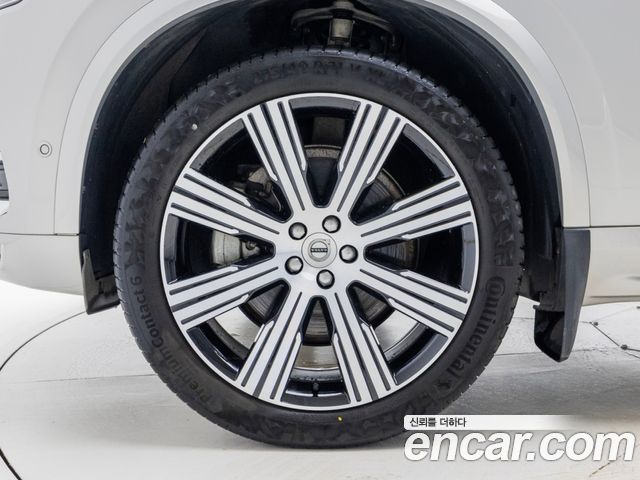 Volvo XC90 2024 — photo 5