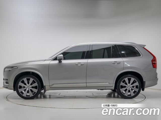 Volvo XC90 2024 — photo 19