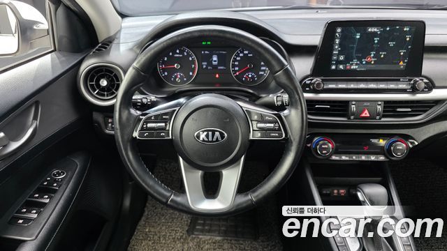 Kia K3 2020 — photo 19