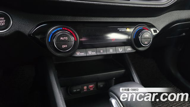 Kia K3 2020 — photo 23