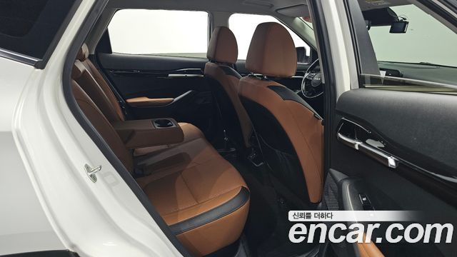 Kia Seltos 2023 — photo 16