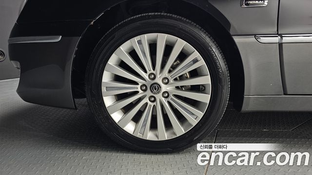 Kia OPIRUS 2011 — photo 5