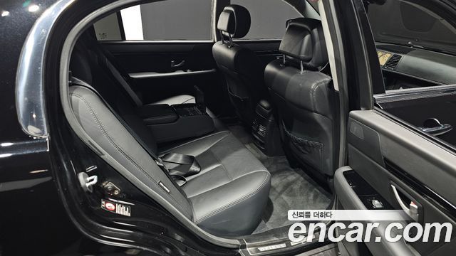 Kia OPIRUS 2011 — photo 18
