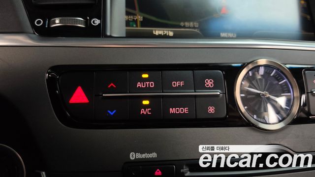 Kia K9 2014 — photo 26