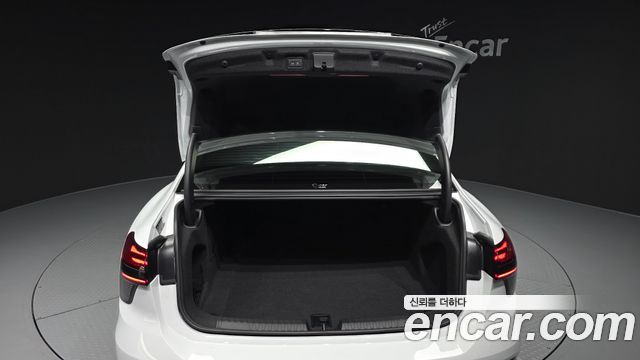Audi A6 2026 — photo 35