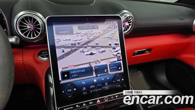 Mercedes-Benz SL-Class 2023 — photo 19