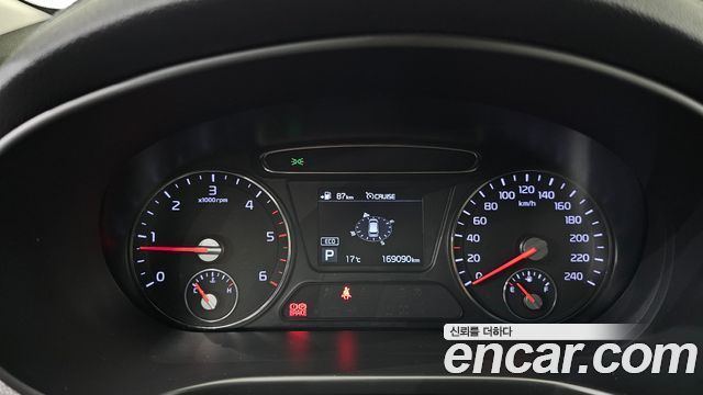 Kia Sorento 2019 — photo 11
