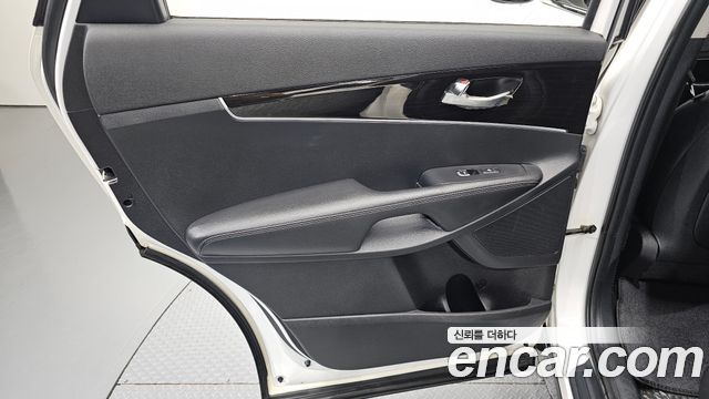 Kia Sorento 2019 — photo 15