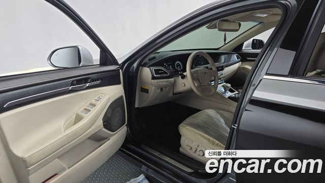 Genesis G90 2019 — photo 13