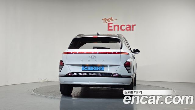 Hyundai Kona 2023 — photo 4
