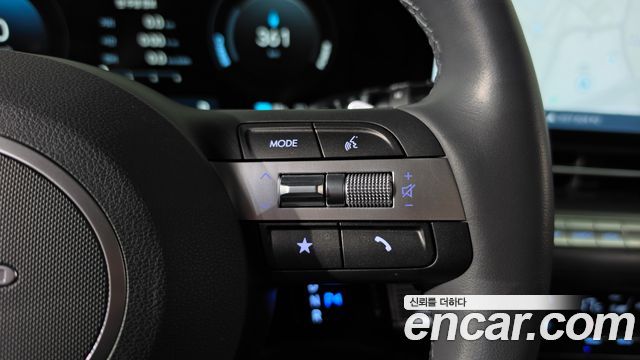 Hyundai Kona 2023 — photo 23