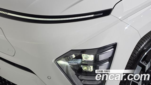 Hyundai Kona 2023 — photo 8