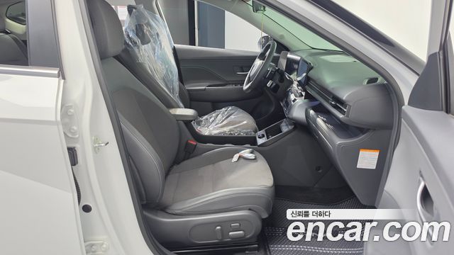 Hyundai Kona 2023 — photo 16