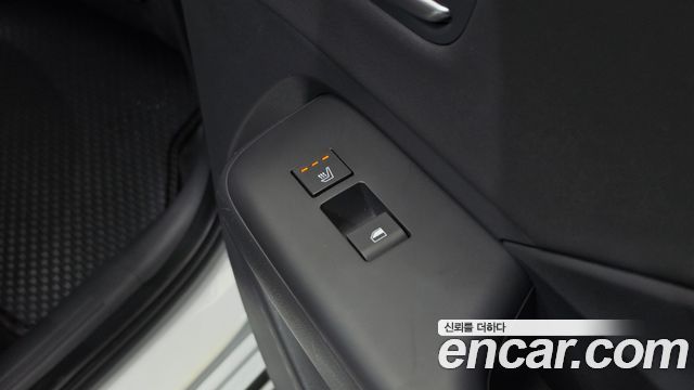 Hyundai Kona 2023 — photo 43