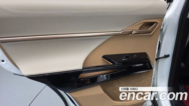 KG Mobility Actyon 2025 — photo 15