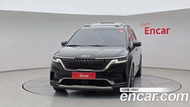 Kia Canival 2023 — photo 3