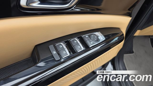 Kia Canival 2023 — photo 17