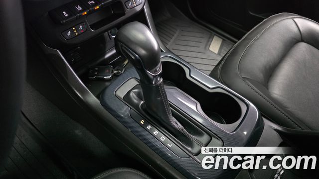 Chevrolet Korea Colorado 2022 — photo 12