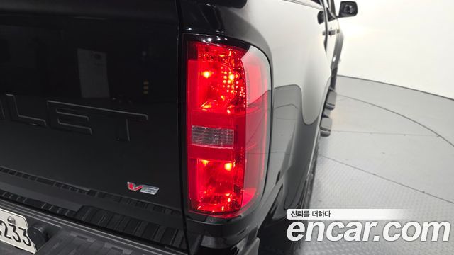 Chevrolet Korea Colorado 2022 — photo 9