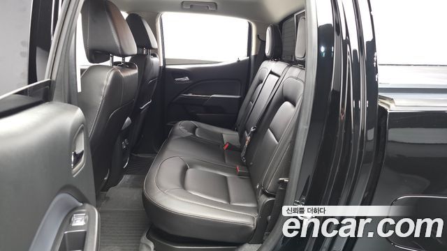 Chevrolet Korea Colorado 2022 — photo 16