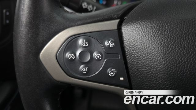 Chevrolet Korea Colorado 2022 — photo 27