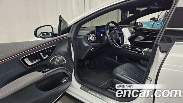 Mercedes-Benz EQS 2022 — photo 13