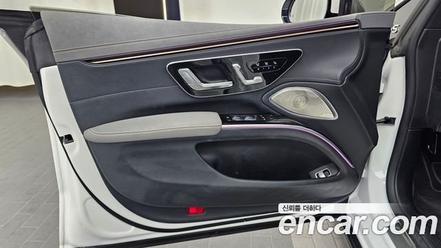 Mercedes-Benz EQS 2022 — photo 14
