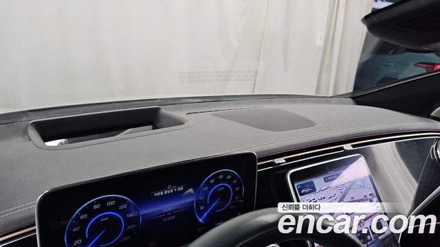 Mercedes-Benz EQS 2022 — photo 36