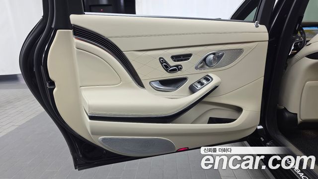 Mercedes-Benz S-Class 2018 — photo 15