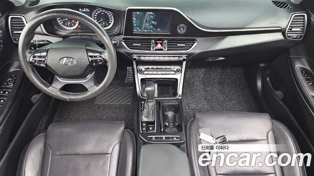 Hyundai Grandeur 2019 — photo 10