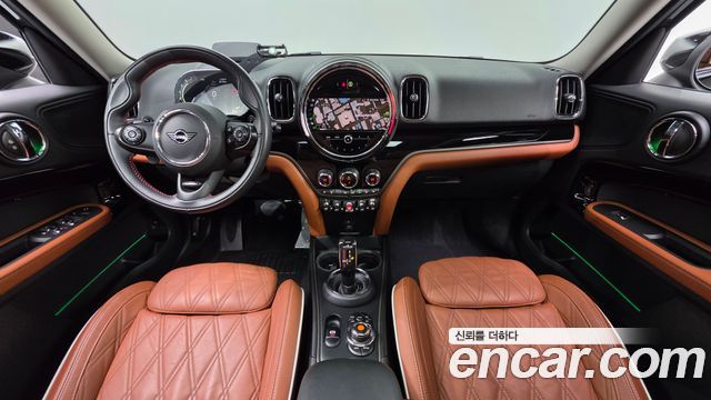 Mini Countryman 2021 — photo 10