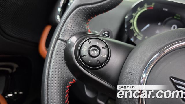 Mini Countryman 2021 — photo 21