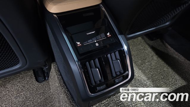 Volvo S90 2021 — photo 25
