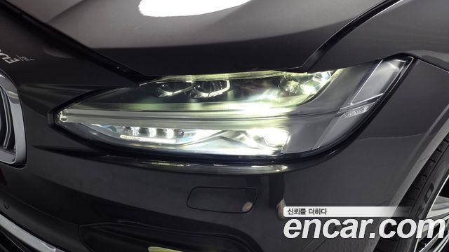 Volvo S90 2021 — photo 8