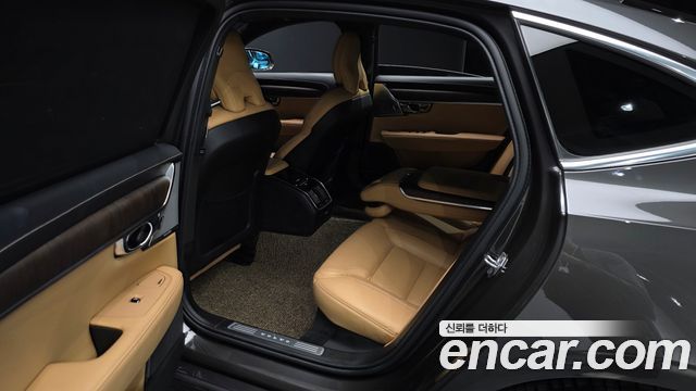 Volvo S90 2021 — photo 16