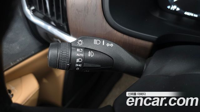Volvo S90 2021 — photo 33