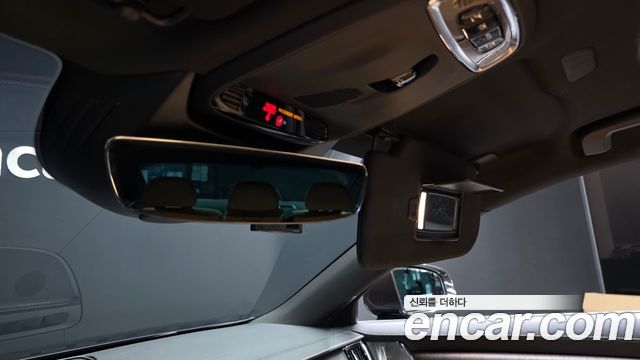 Volvo S90 2021 — photo 35