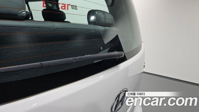 Hyundai Starex 2013 — photo 32