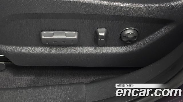 Hyundai Santafe 2015 — photo 17