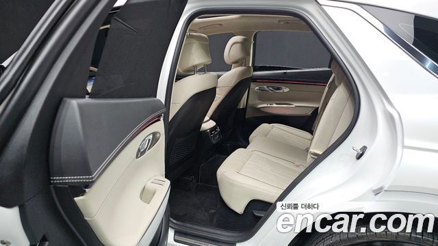 Genesis GV70 2025 — photo 22