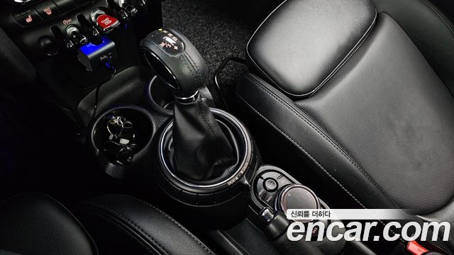 Mini Cooper 2017 — photo 9