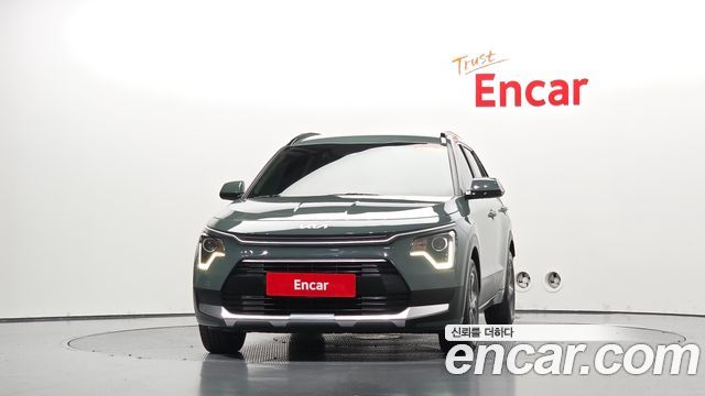 Kia Niro 2023 — photo 3